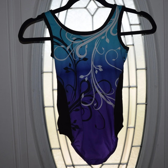 DANSKIN Girls Gymnastic Leotard Size S 6/6X - Picture 2 of 3